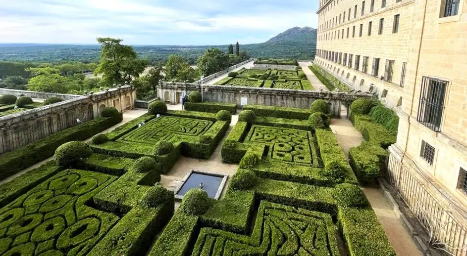 jardín de los frailes el escorial1a | jardinesconestiloes Jardín De Los Frailes El Escorial1a El Escorial El Rigor Geométrico Del Renacimiento