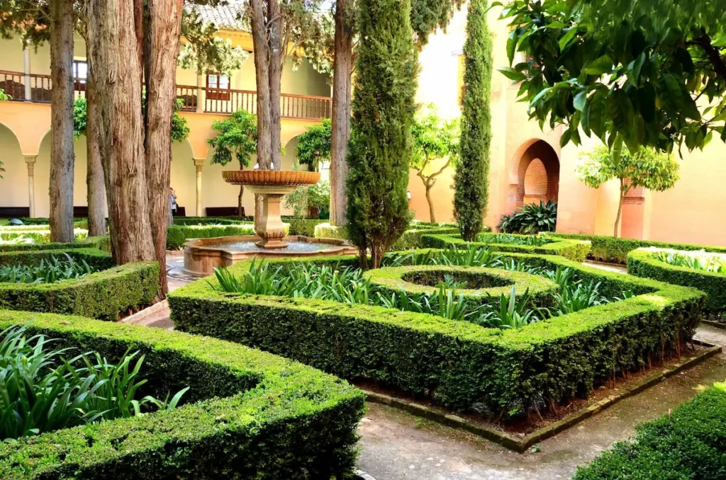 Jardines De Daraxa La Alhambra De Granada Lecciones Del Paisajismo De Los Sentidos