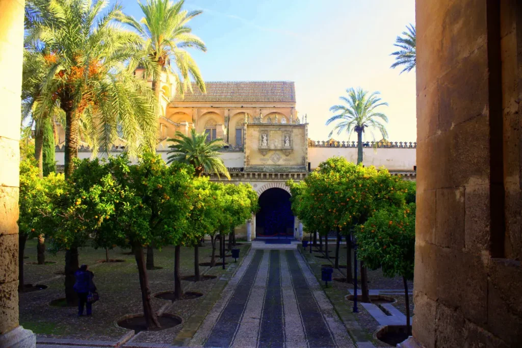 patio de los naranjos mezquita de cordoba | jardinesconestiloes Patio De Los Naranjos Mezquita De Cordoba Jardines Con Historia El Legado Del Agua Y El Azahar En Córdoba