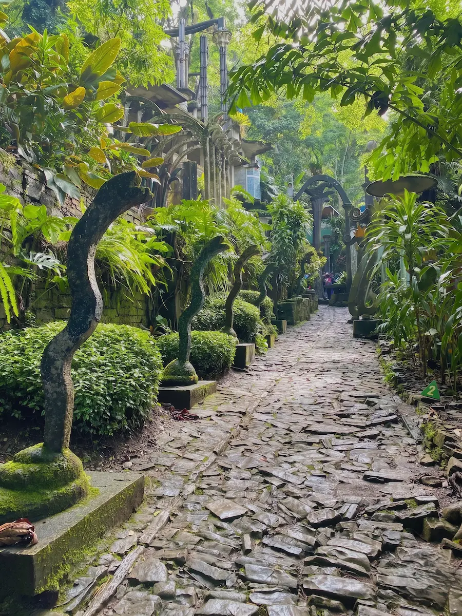 las pozas titxila | jardinesconestiloes Las Pozas Titxila Geometrías De La Excentricidad La Razón Arquitectónica Detrás Del Eclecticismo Paisajístico